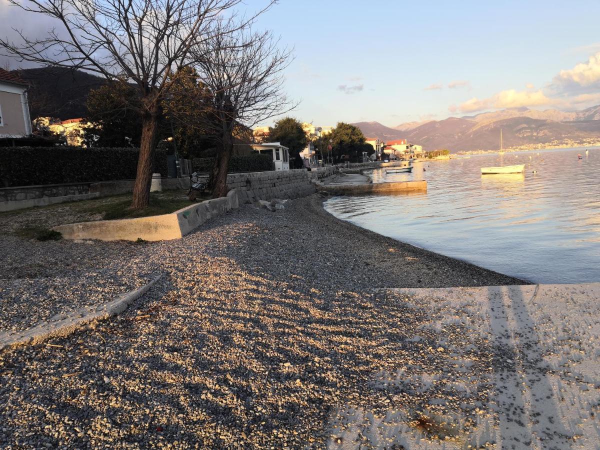 Apartment Dunja Djenovici Herceg Novi Esterno foto