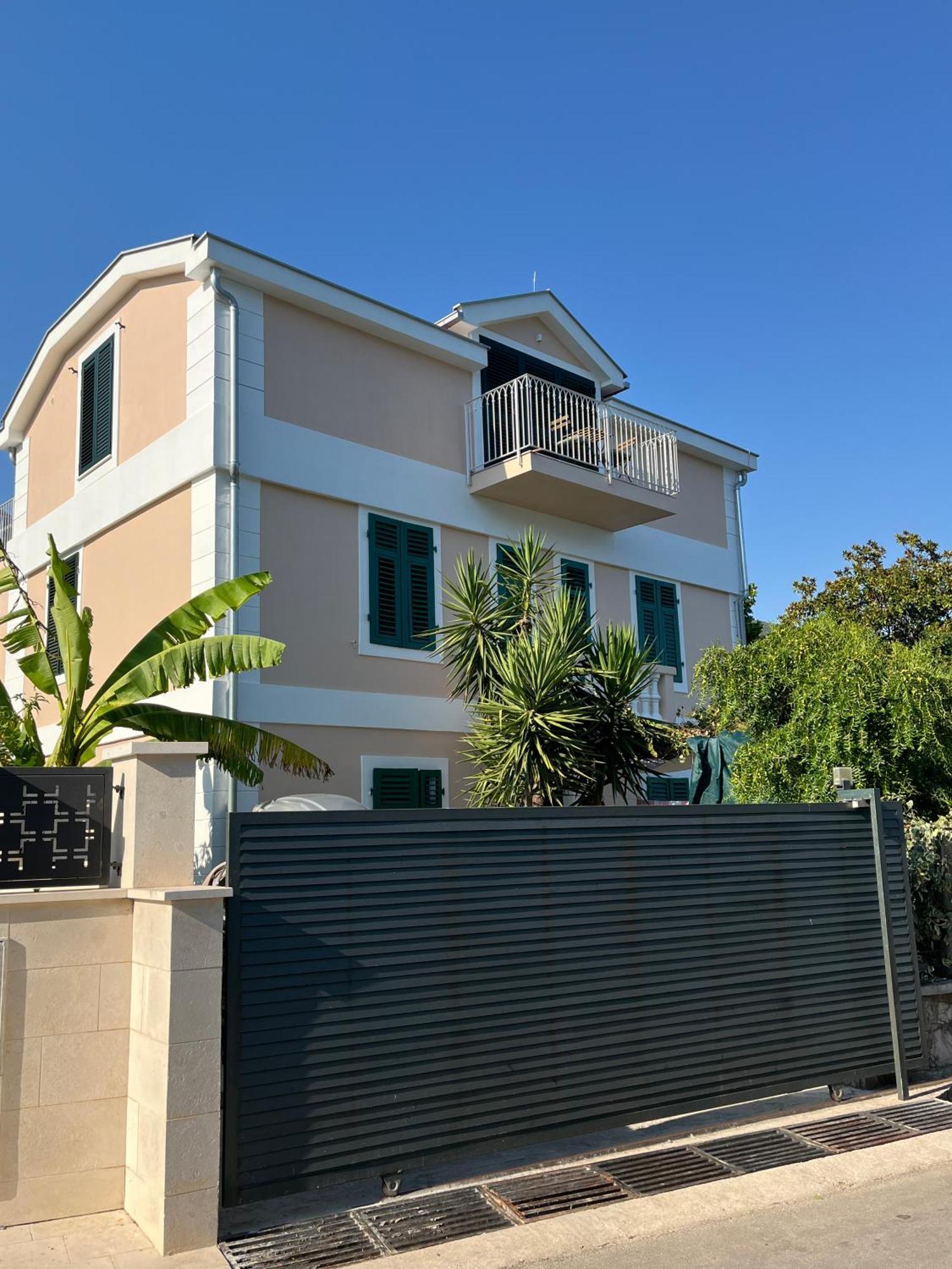 Apartment Dunja Djenovici Herceg Novi Esterno foto